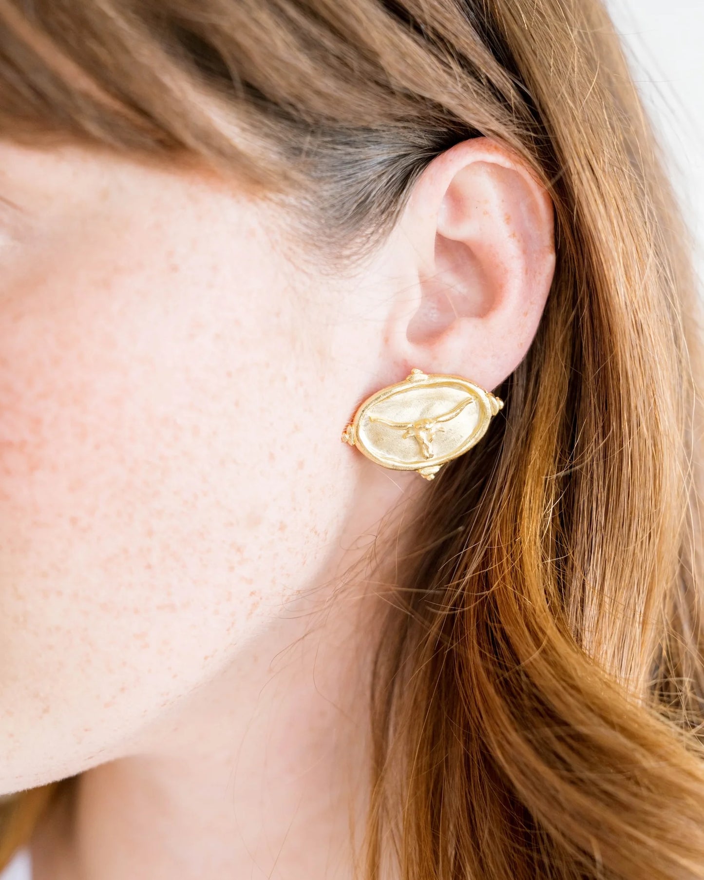 Longhorn Intaglio Studs