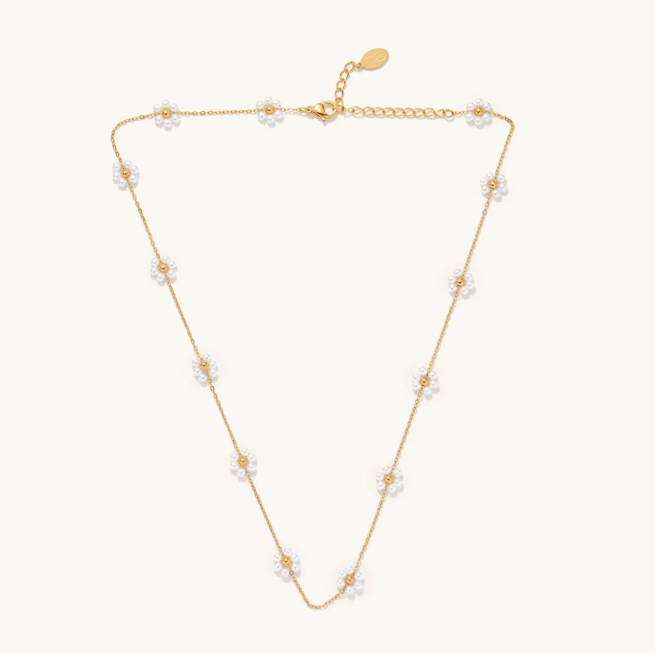 Pearl Daisy Necklace
